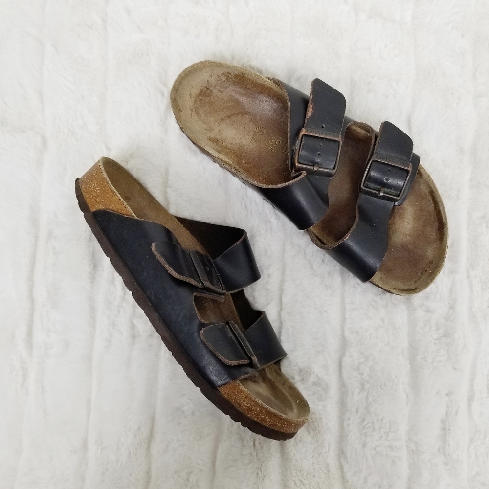 Birkenstock black Arizona two strap sandals 39